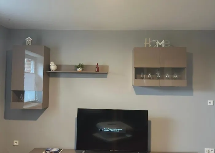 Gesamte Mit Parkplatz *